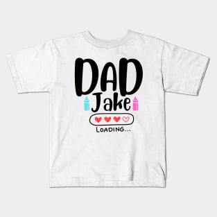 Dad Est 2024 Promoted to Daddy 2024 Pregnancy Announcement Kids T-Shirt